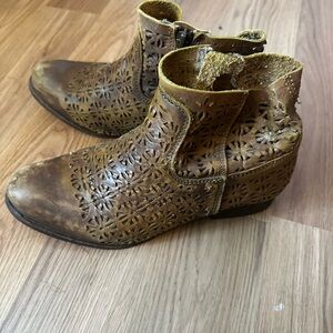 Free People Tan Leather Cut-Out Ankle Boots